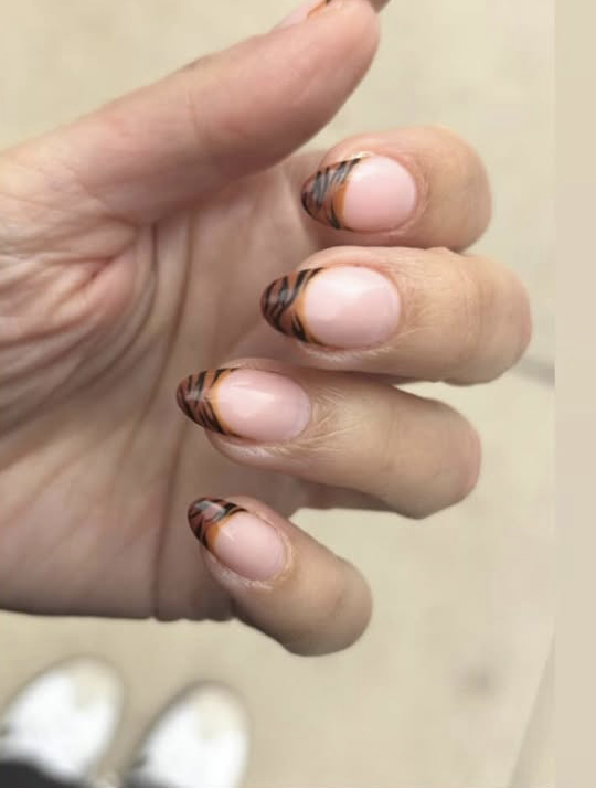 Tortoiseshell French tip nails